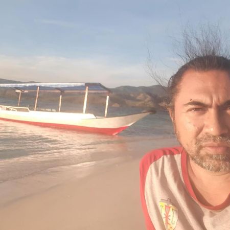 Riung Lalong Terong Guest House Esterno foto