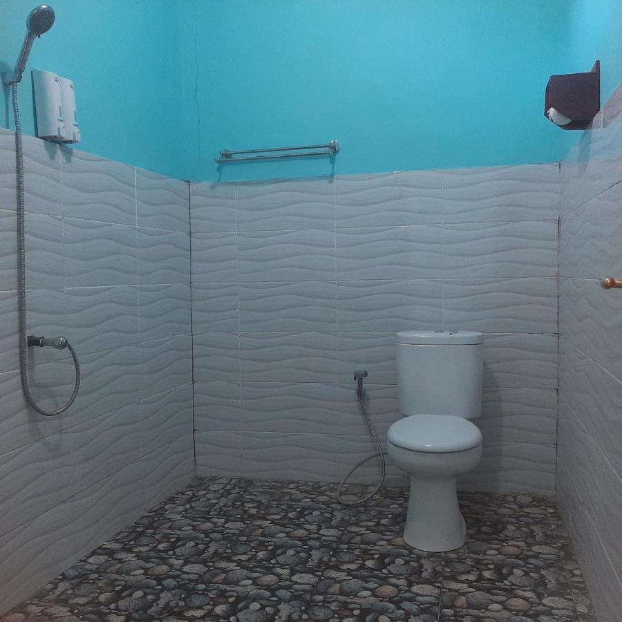 Riung Lalong Terong Guest House Esterno foto