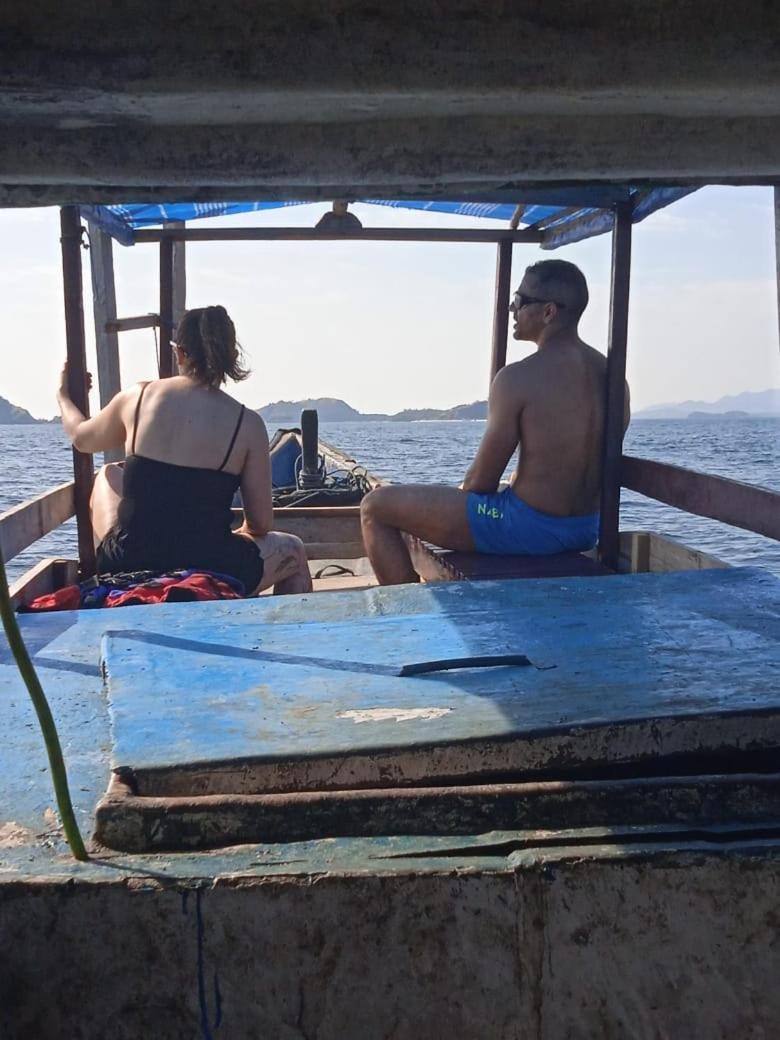 Riung Lalong Terong Guest House Esterno foto